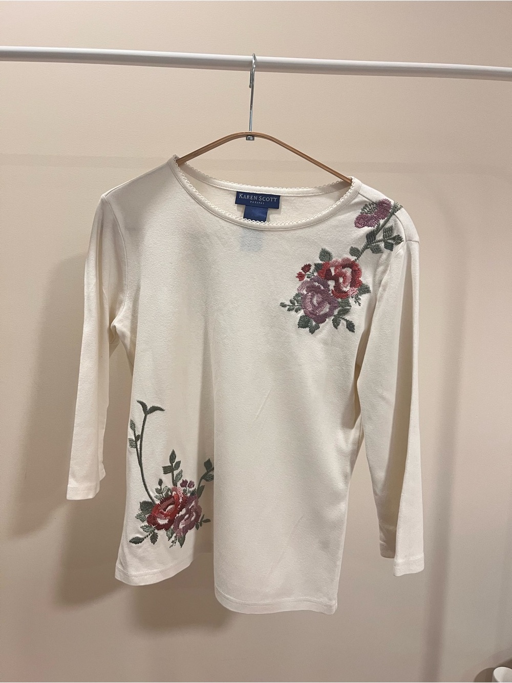 Karen Scott Cream Long Sleeve Top with Pink & Red Floral Embroidery